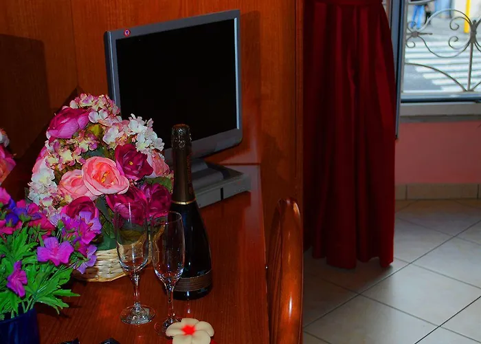 Bed & Breakfast In Vale&hillary Colosseo Rome
