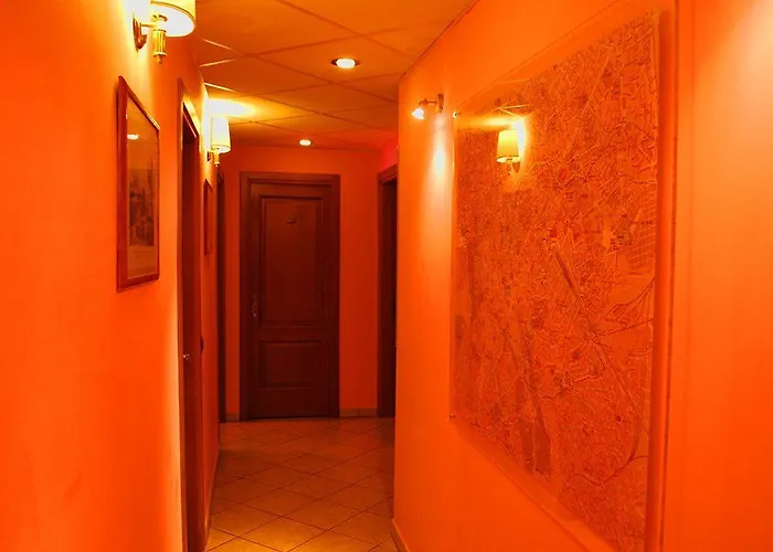 In Vale&hillary Colosseo Bed & Breakfast