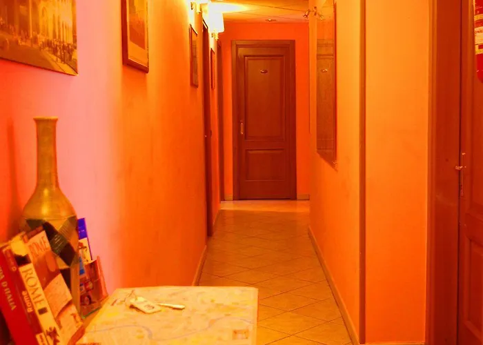 In Vale&hillary Colosseo Bed & Breakfast Rome
